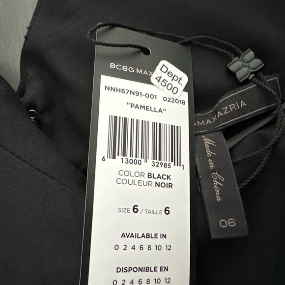 BCBGMAXAZRIA Pamella Cold Shoulder
Dress In Black in Black Size 6 - Picture 4 of 4